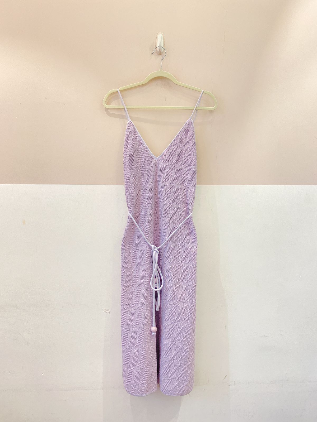 Vestido lilás tecido